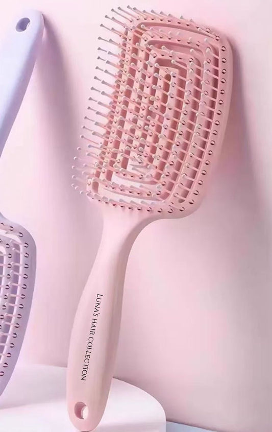 Paddle hairbrush